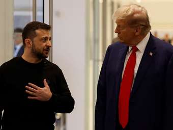 Συνάντηση Τραμπ - Ζελένσκι: "Θα τελειώσω τον πόλεμο", ισχυρίστηκε ο μεγιστάνας - "Εποικοδομητική συζήτηση", είπε ο Ουκρανός πρόεδρος