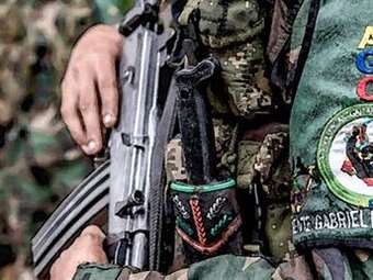 Κολομβία: Τουλάχιστον τρεις νεκροί σε αεροπορικές επιδρομές εναντίον καρτέλ ναρκωτικών