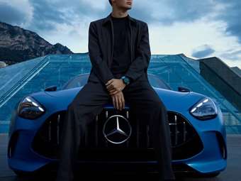 Δύο νέες περιορισμένες εκδόσεις από τον George Russell και την IWC Schaffhausen σε χαρακτηριστικό μπλε χρώμα