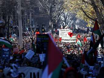 Αυστραλία: Χιλιάδες διαδήλωσαν υπέρ της ειρήνης και της διανομής ανθρωπιστικής βοήθειας στη Γάζα
