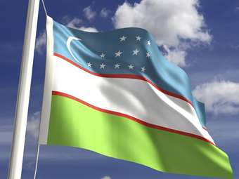 Ιράν και Ουζμπεκιστάν υπέγραψαν 11 συμφωνίες οικονομικής συνεργασίας