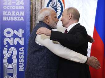 Μόντι στον Πούτιν: Η Ινδία είναι έτοιμη να βοηθήσει να επιτευχθεί κατάπαυση του πυρός στην Ουκρανία