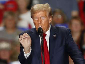 Ο Ντόναλντ Τραμπ είναι ακατάλληλος για τον Λευκό Οίκο και δεν πρέπει να επιστρέψει