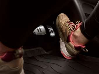 Περισσότεροι ίπποι με συνδρομή-Ποια εταιρεία ξεκίνησε να πουλάει την υπηρεσία