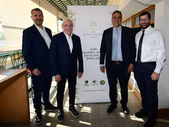 Καραμούζης-Αντωνόπουλος: Το στοίχημα των εξαγωγών ελαιόλαδου, η Mercosur και η επέκταση στις ελιές