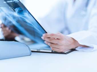 Επενδυτές εξαγοράζουν γερμανικά ιατρεία