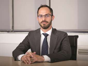 Watermeλon: A bridge between technology, market and strategy for zero-emission shipping