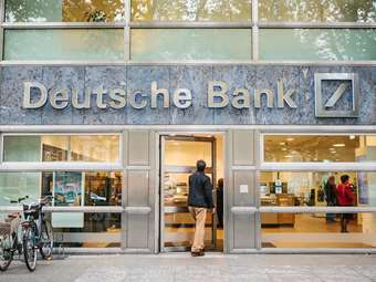 Η Deutsche Bank εντείνει τις προσπάθειες εξόδου από τη Ρωσία - και στο πεδίο της IT