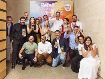 Η Πλαίσιο ανακηρύχθηκε Retailer of the Year