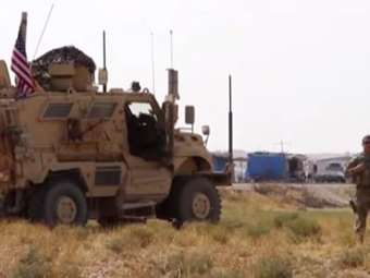 Reuters: Οι ΗΠΑ ετοιμάζονται να αναπτύξουν στρατιωτική παρουσία σε αεροπορική βάση στη Δαμασκό