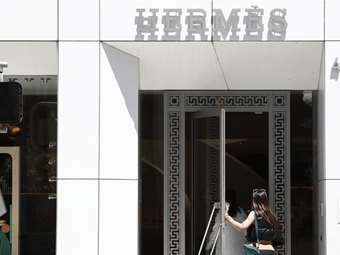 Hermès: Η αδύναμη ζήτηση στην Κίνα έπληξε τις πωλήσεις α' τριμήνου