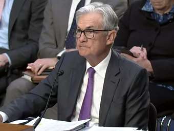 Πάουελ: Έτοιμη η Fed και για μεγαλύτερες αυξήσεις των επιτοκίων αν χρειαστεί