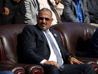 Υεμένη: Ο επικεφαλής των αυτονομιστών του νότου κατέφυγε στο Αμπού Ντάμπι με τη βοήθεια των Εμιράτων, λέει η Σαουδική Αραβία