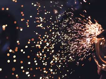 ΗΠΑ: Μικρή βελτίωση του μεταποιητικού δείκτη PMI του ISM τον Σεπτέμβριο