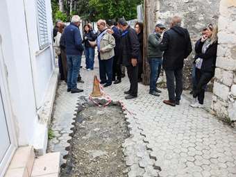 Ρηγματώσεις στις Βούτες Ηρακλείου: Πρώτες εκτιμήσεις και κίνδυνοι για κατοίκους