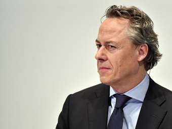 UBS προς προσωπικό: Είμαστε ακόμα ανταγωνιστές με την Credit Suisse, μην μοιράζεστε ευαίσθητες πληροφορίες