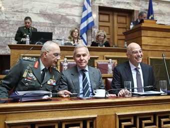 Βουλή: Θετική γνώμη της Επιτροπής Εξοπλιστικών για το 12ετές πρόγραμμα αμυντικών εξοπλισμών