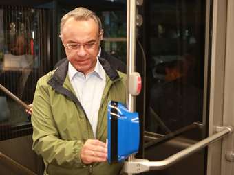 Στους δρόμους της Αθήνας και της Θεσσαλονίκης τα "πράσινα" λεωφορεία