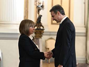 Τις ευχές των εκπροσώπων της πολιτικής, στρατιωτικής, θρησκευτικής και πνευματικής ηγεσίας δέχθηκε η Πρόεδρος της Δημοκρατίας