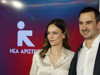 Διαψεύδουν ΠΑΣΟΚ και Νέα Αριστερά τα περί συζητήσεων για κοινή κοινοβουλευτική ομάδα