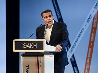 Ο Τσίπρας ρίχνει κι άλλο λάδι στη φωτιά της αντιπολίτευσης