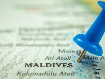 Μαλδίβες: Ο πρόεδρος απέλυσε υπουργούς και άλλους αξιωματούχους για να μειώσει τις κρατικές δαπάνες