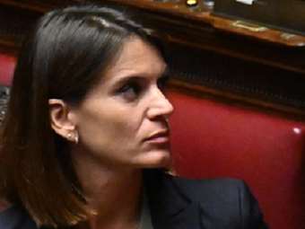 Ιταλία: Ενδυματολογικές επιλογές και κεντροαριστερά