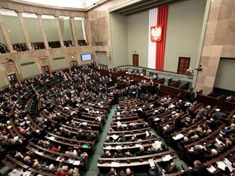 Κλιμάκωση της πολιτικής σύγκρουσης στην Πολωνία: Συνελήφθη ο πρώην υπουργός Εσωτερικών μέσα στο Προεδρικό Μέγαρο