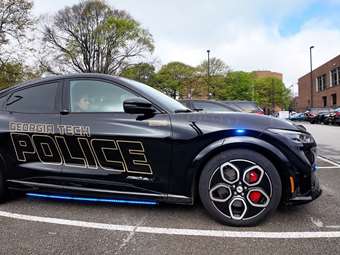 Γιατί η αστυνομία έχει ανάγκη από ηλεκτρικά περιπολικά (video)