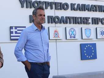 Η κυβέρνηση μετράει τις "πληγές" της μετά την καταστροφή - Τον Σεπτέμβριο η συζήτηση στη Βουλή για τις πυρκαγιές