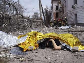 Ουκρανία: Τουλάχιστον 34 νεκροί και 100 τραυματίες από ρωσικό πυραυλικό πλήγμα στο Σούμι