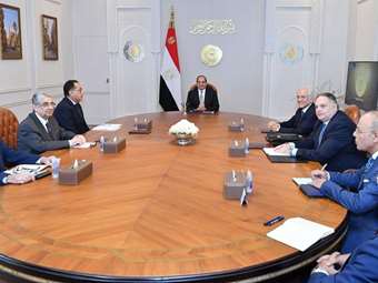 Ο όμιλος Κοπελούζου στο Bloomberg: Το 2030 η έναρξη της ενεργειακής σύνδεσης με την Αίγυπτο