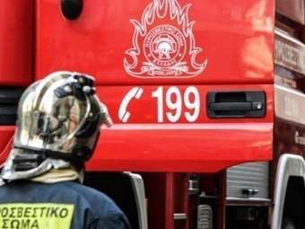 Θεσσαλονίκη: Πυρκαγιά σε διαμέρισμα στην οδό Αγίων Πάντων - Δύο άτομα στο νοσοκομείο