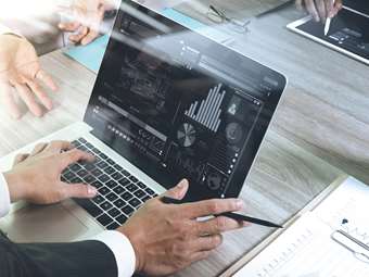 Η μεγάλη επιστροφή των καταναλωτικών δανείων γίνεται μέσω e-banking