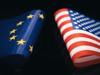 Reuters: Οι Ευρωπαίοι θέλουν μεγαλύτερο συντονισμό με τις ΗΠΑ για τις κυρώσεις κατά της Ρωσίας