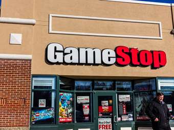 "Βουτιά" 19% για την GameStop