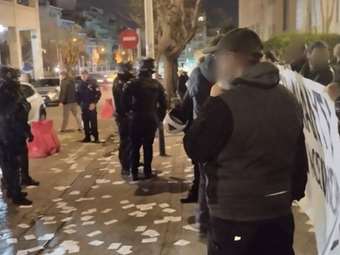 Ρουβίκωνας: Πανό και τρικάκια στο νοσοκομείο "Άγιος Σάββας" - 30 προσαγωγές