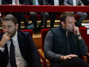 "Βράζει" το καζάνι της Κεντροαριστεράς: Στο "κάδρο" και ο Αλ. Τσίπρας