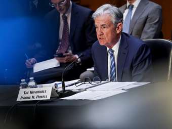 Πάουελ: Η διαδικασία αποκλιµάκωσης του πληθωρισµού έχει ξεκινήσει - χρειάζονται όμως και νέες αυξήσεις επιτοκίων