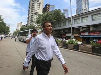 Ινδία: Υπό έρευνα για τραπεζική απάτη ο επιχειρηματίας Ανίλ Αμπάνι, αδελφός του πλουσιότερου ανθρώπου της Ασίας