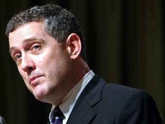 Μπάλαρντ (Fed Σεντ Λούις): Οι αυξήσεις επιτοκίων στοχεύουν τον πληθωρισμό και όχι τον τραπεζικό πρόβλημα