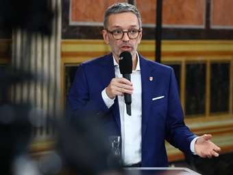 Χέρμπερτ Κικλ: Ο φιλορώσος θαυμαστής του Όρμπαν και το ναζιστικό παρελθόν του FPO