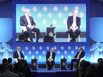 Guindos (ΕΚΤ): Η ευρωζώνη έχει αποφύγει την ύφεση