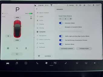 Οδηγός κατηγόρησε στο δικαστήριο το Autopilot για τροχαία παράβαση