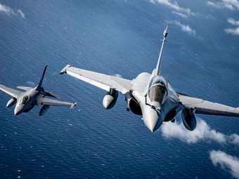 Άμυνα: Η Ευρώπη έχει ανάγκη τη Γαλλία - και τούμπαλιν