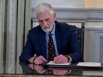 Στην Κωνσταντινούπολη ο Γ. Λοβέρδος