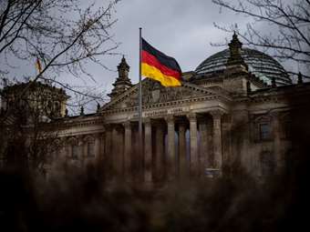 Γερμανία: Κατηγορεί τη Ρωσία για κυβερνοεπίθεση κατά της αεροπορικής ασφάλειας και ανάμιξη στις εκλογές