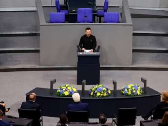 Γερμανία: Κυβερνοεπίθεση στην Bundestag την ώρα που βρισκόταν εκεί ο Ζελένσκι