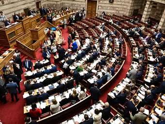 Βουλή: Σύσσωμη η αντιπολίτευση καταγγέλλει τη διαδικασία της ψηφοφορίας για την Προανακριτική κατά Βορίδη – Αυγενάκη