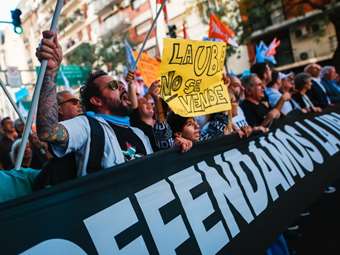 Αργεντινή: Αύξηση συντάξεων παρά την αντίδραση Μιλέι ψήφισε το Κογκρέσο - "Θα ασκήσω βέτο", λέει ο πρόεδρος